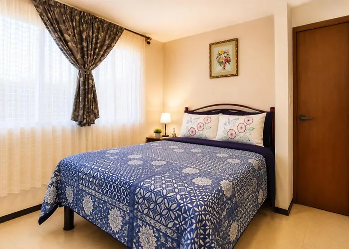 Cozy Bedroom At 5 Min Airport T1 & T2